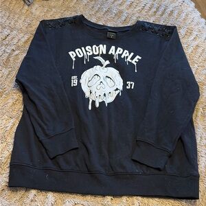 Torrid size 1/XL Disney Villains poison apple sweatshirt